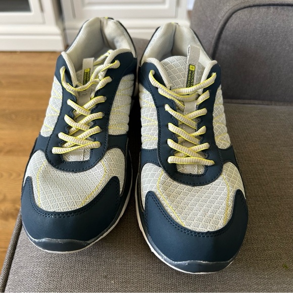 Mountain warehouse Stylish Gray and Blue Athletic Shoes - Picture 9 of 10